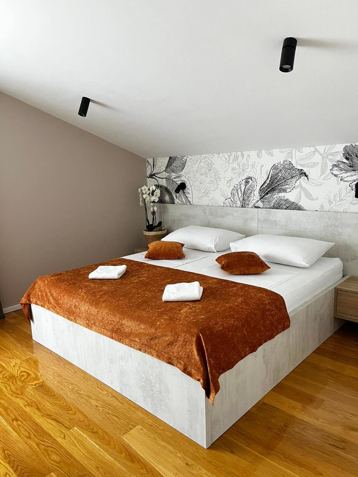 MEMORI bed&breakfast Rab Town Eksteriør billede
